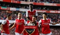 Bintang Arsenal Memberikan Dukungan Untuk Pesaing Bebuyutan